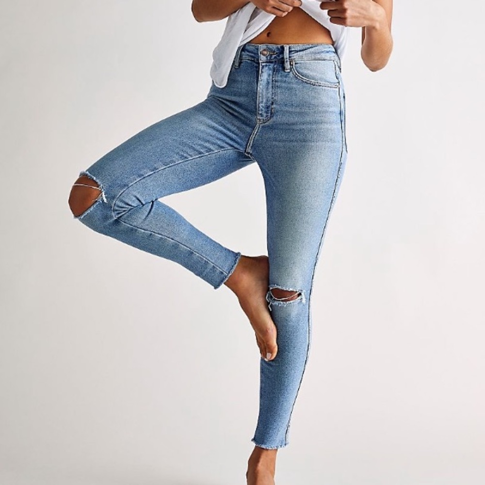 NWOT Free People Raw High Rise Jegging